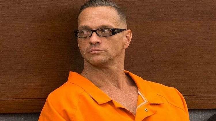 8203أجلوا اعدامه فانتحر