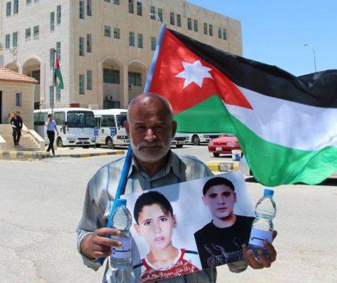 لماذا شكر والد الأسير سليمان الخارجية