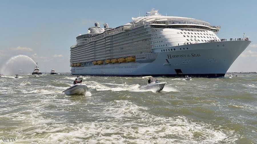 وفاة مأساوية بأكبر سفينة في العالم