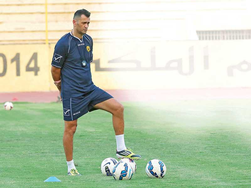 ’الجزيرة‘ يتعاقد مع المدرب الكرواتي داليبور