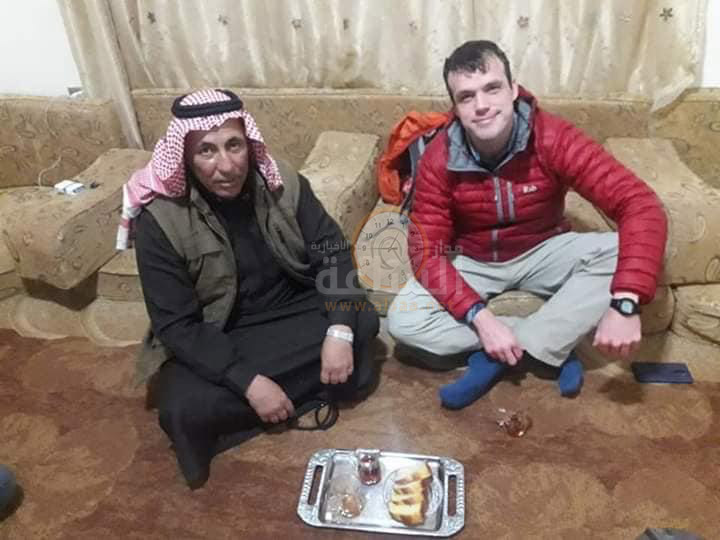 الاوقاف تكرم الإمام الجميل بعد إنقاذه