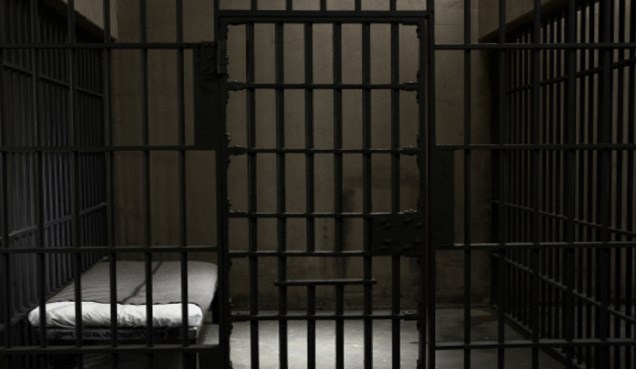 مصدر قضائي: 20 عاما أشغالا مؤقتة