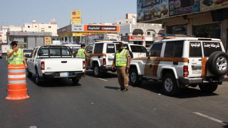 مستشفى في جدة السعودية يحرم موظفيه
