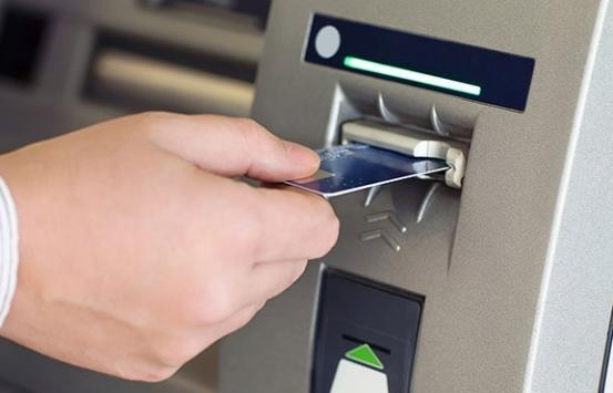 ماكينة صرف تصرف رواتب مضاعفة للموظفين