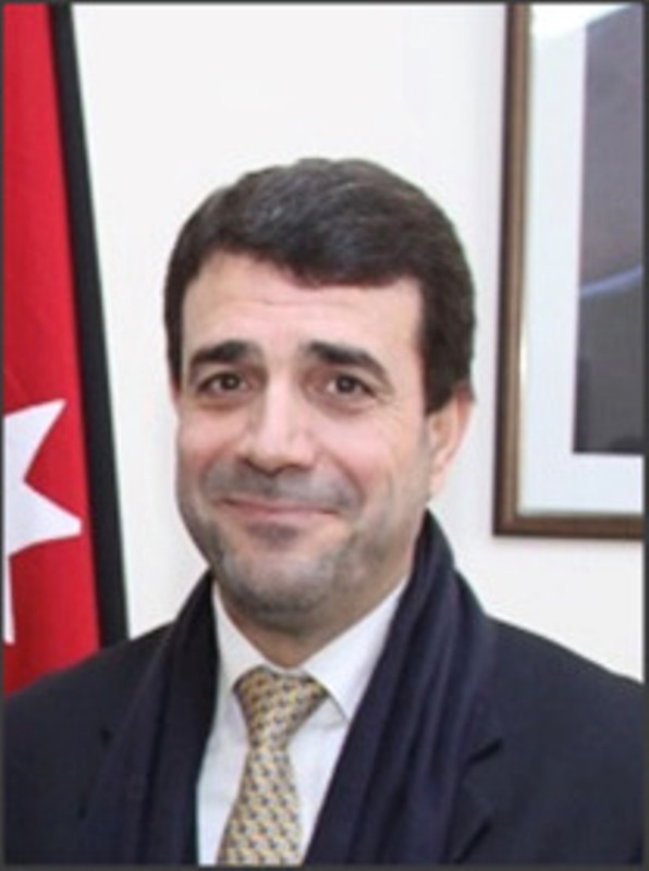 من رحم الحدث في العام الأول: