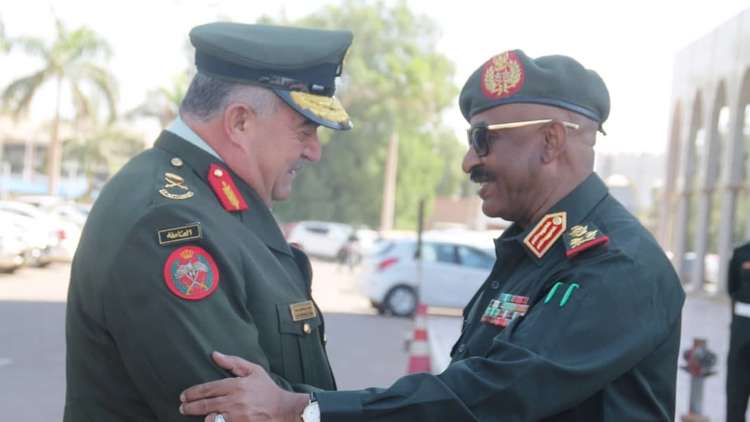 الفريحات يلتقي الرئيس السوداني في الخرطوم..