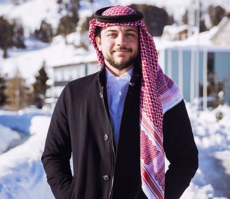 ولي العهد: بين اجتماعات العمل