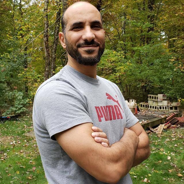 طريقان.. قصيدة لروبرت فريسك