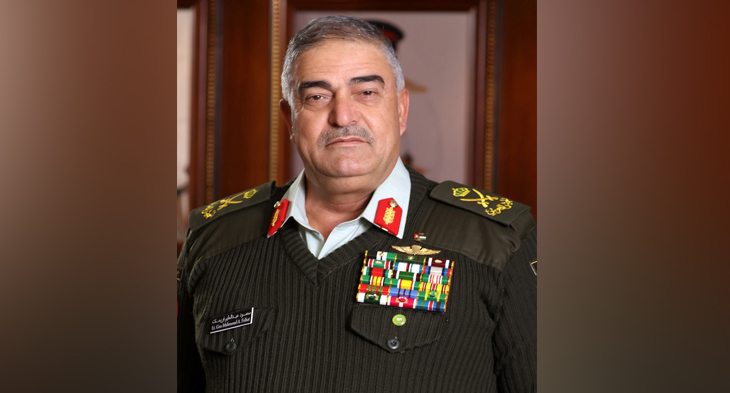 قائد الجيش يكتب