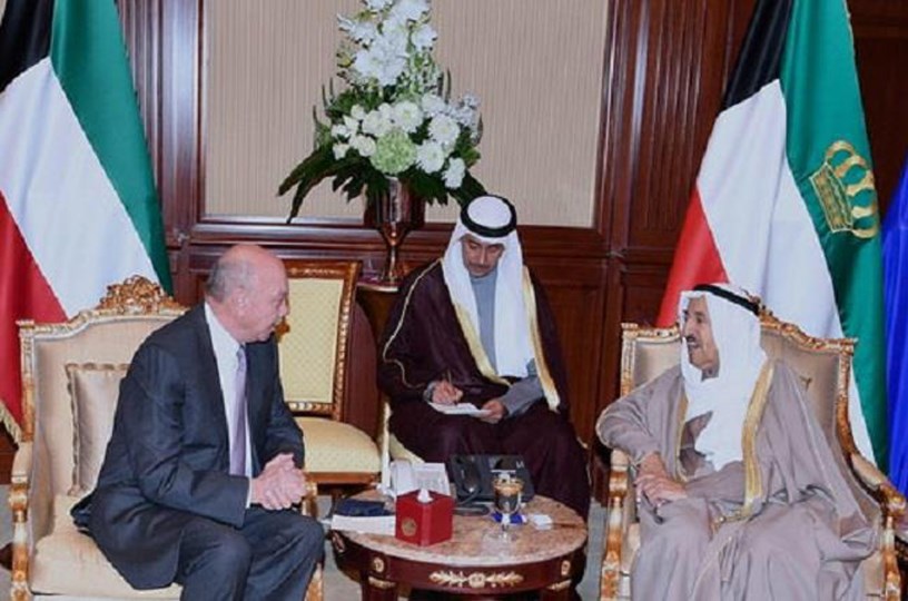 الفايز ينقل رسالة خطية من الملك