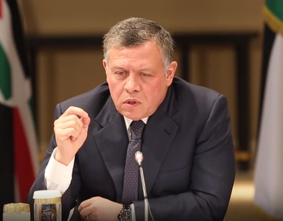 الملك لأهالي الرمثا: بعرف قديش تحملتم