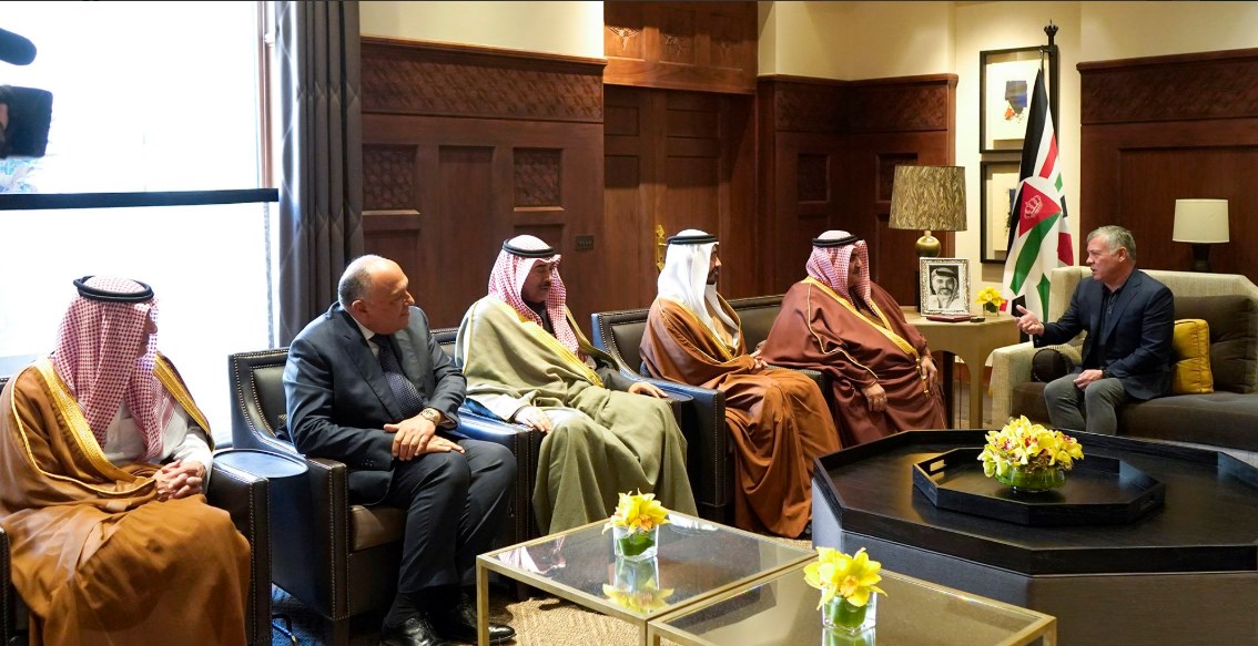 الملك يستقبل وزراء خارجية الكويت والإمارات