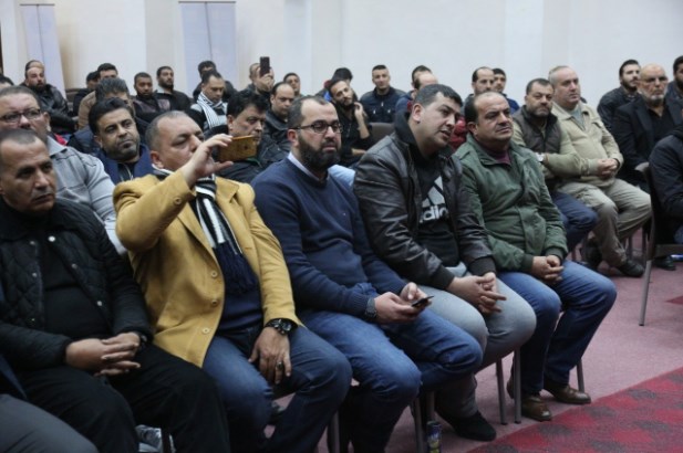 أصحاب محلات «القهوة السائلة» يجتمعون ..