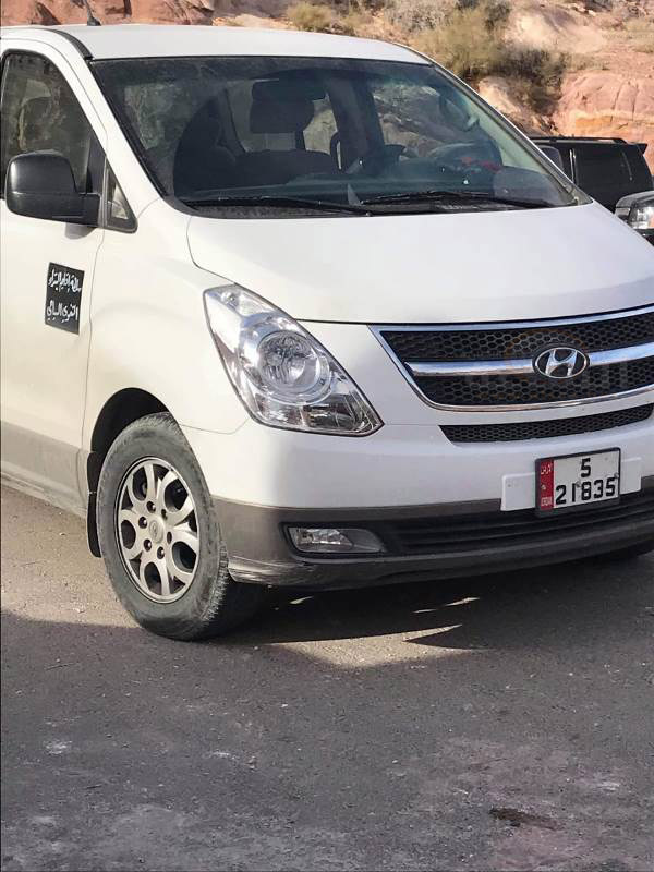 رئيس جمعية الادلاء السياحيين في البترا