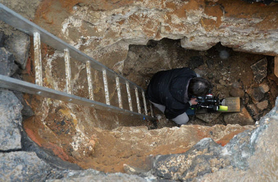 قتل سيدة وأطفالها الأربعة لسبب صادم