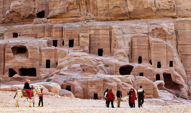 البترا تبدأ عامها السياحي بنمو (40%)