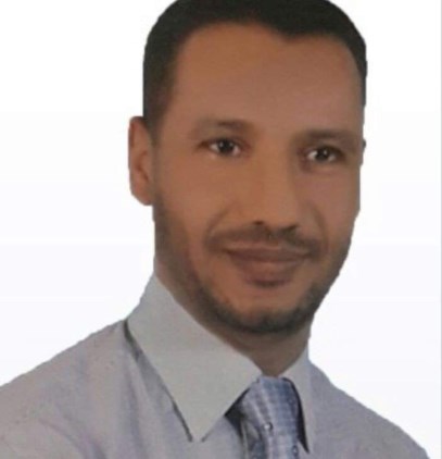 ترقية عمر البوات الى رتبة معلم