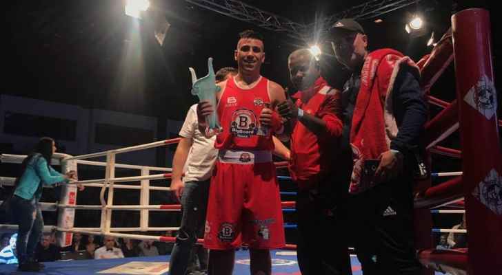 الدركي عشيش يسقط بطل أوروبا بالقاضية