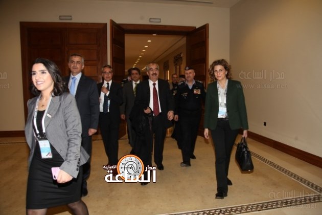 من البحر الميت.. المبيضين: الأردن ملتزم