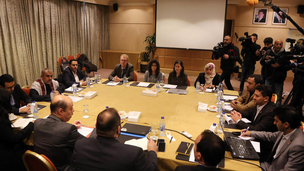 الاجتماعات الفنية بين الحكومة اليمنية والحوثيين