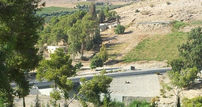 مشروع لحفظ المواد العلفية في ذيبان