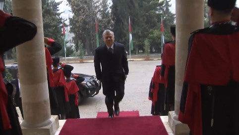 الملك يوجه كلمة للأسرة الاردنية (فيديو)
