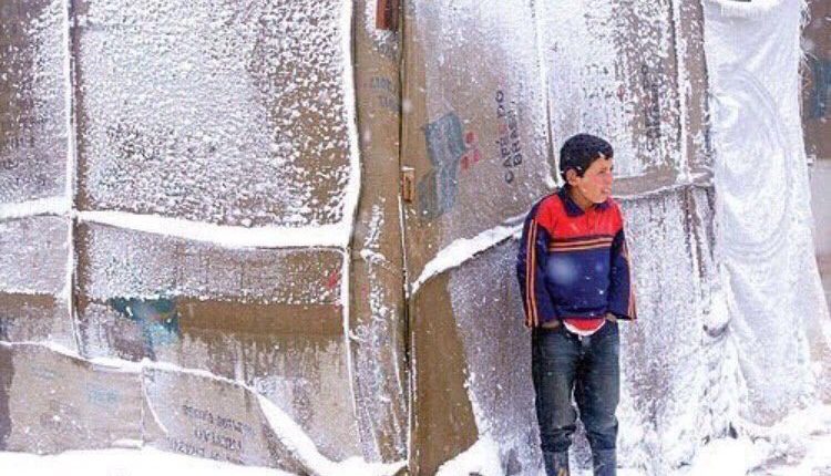 منخفضات قطبية مع رياح شديدة وسيول