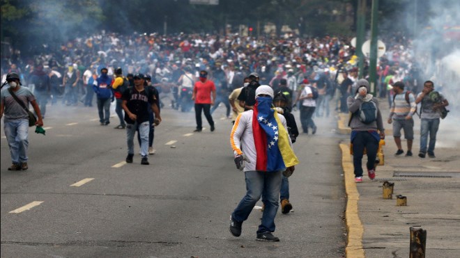 المحكمة العليا بفنزويلا تبطل قانونا اقرته