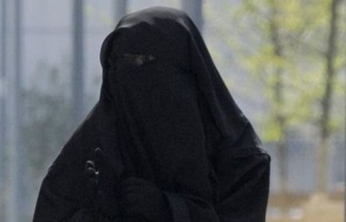 متسولة تتنكر ’بخمار‘ وتخدر ربة منزل