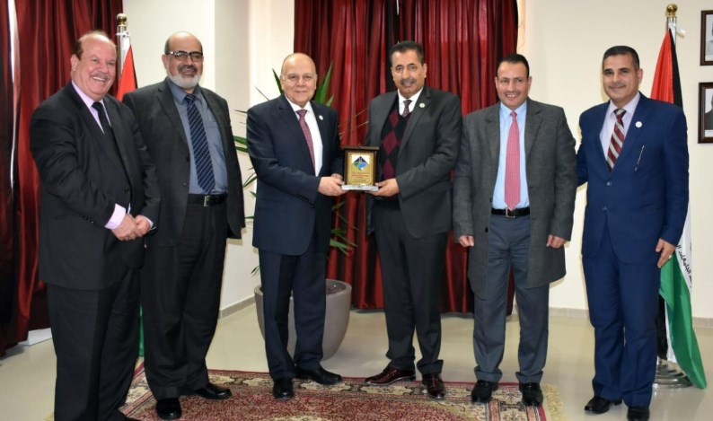 جامعة جدارا تزور الملحقية الثقافية العمانية