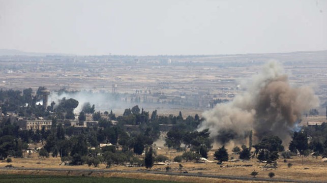 الجيش الإسرائيلي يستهدف مناطق عدة في