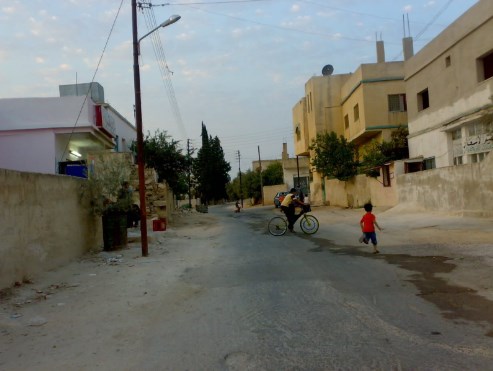 شاب من الأغوار يروي: هذه قصتي