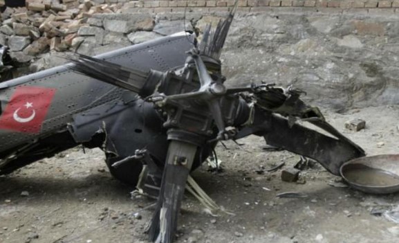 حاكم إسطنبول يعلن مقتل 4 بسقوط