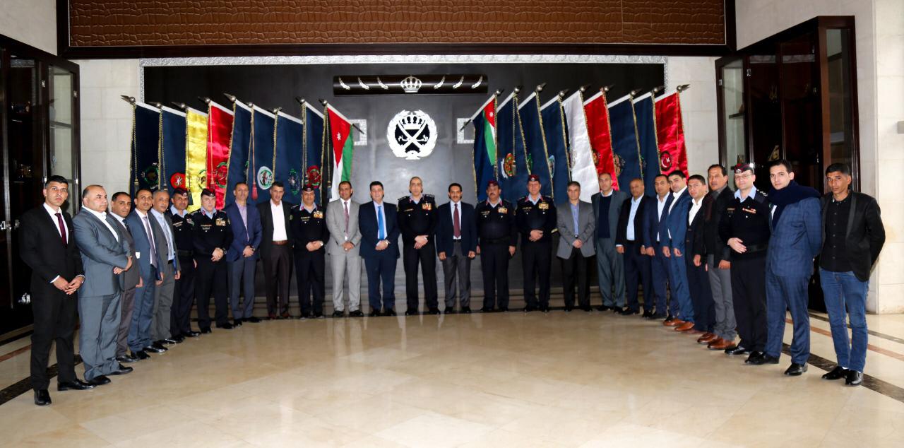 الحمود يكرم مرتبات الأمن الذين ساهموا