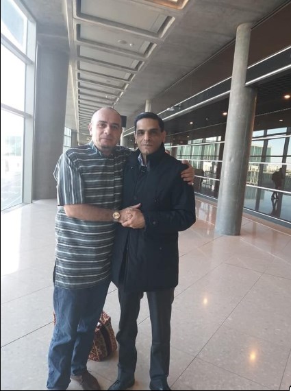 الإفراج عن الصحفي تيسير النجار (صور)