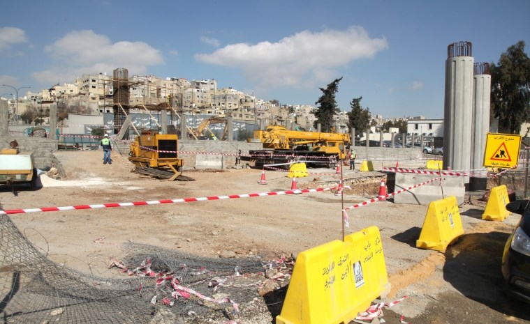 الشواربة يتفقد سير العمل في وصلة