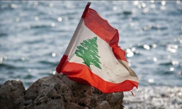 السعودية ترفع حظر سفر مواطنيها للبنان