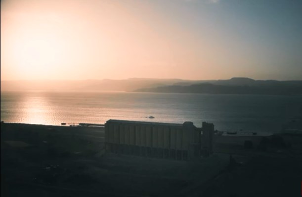 خفايا الصوامع.. أردنيون استهلكوا قمحا مصابا