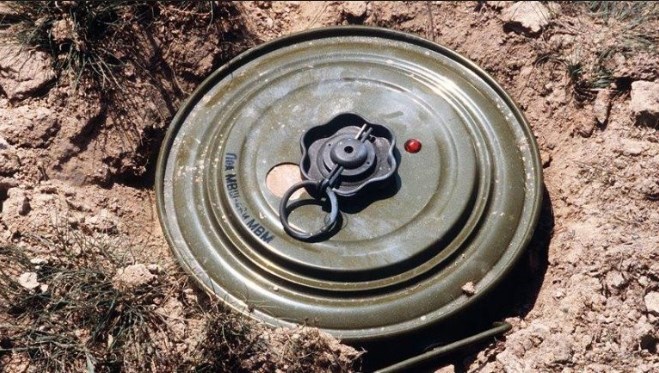 6 إصابات من بينهم رجال أمن