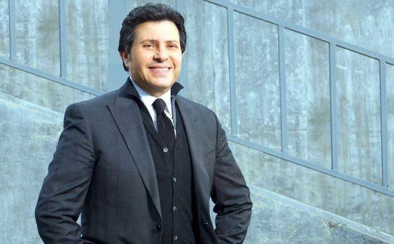 هاني شاكر يطالب بالتصدي للفن الهابط