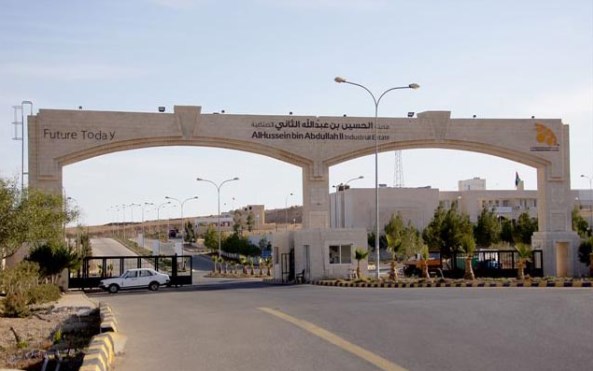 «الجمل» تعلن نيتها إغلاق مصانعها في