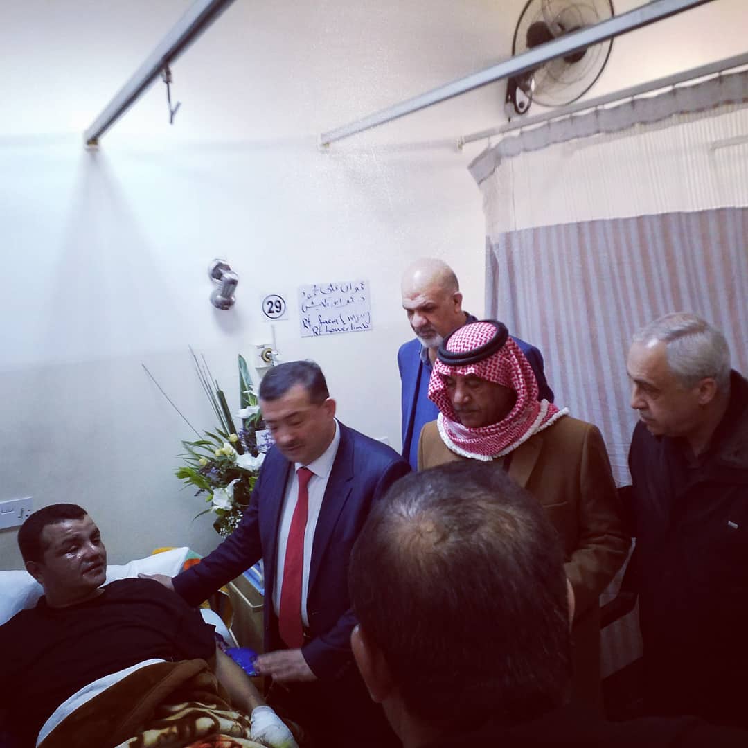 وفد من أبناء مدينة السلط يزور