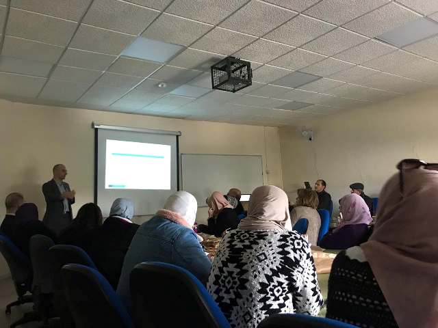 د. محمد اسرب من جامعة برادفورد