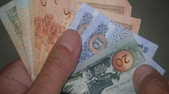 صرف مستحقات مصححي ومراقبي «الثانوية العامة»