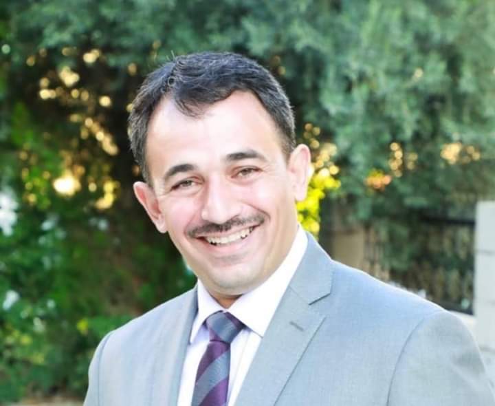 انتخاب «الاحمر» عضوا في اللجنة العلمية