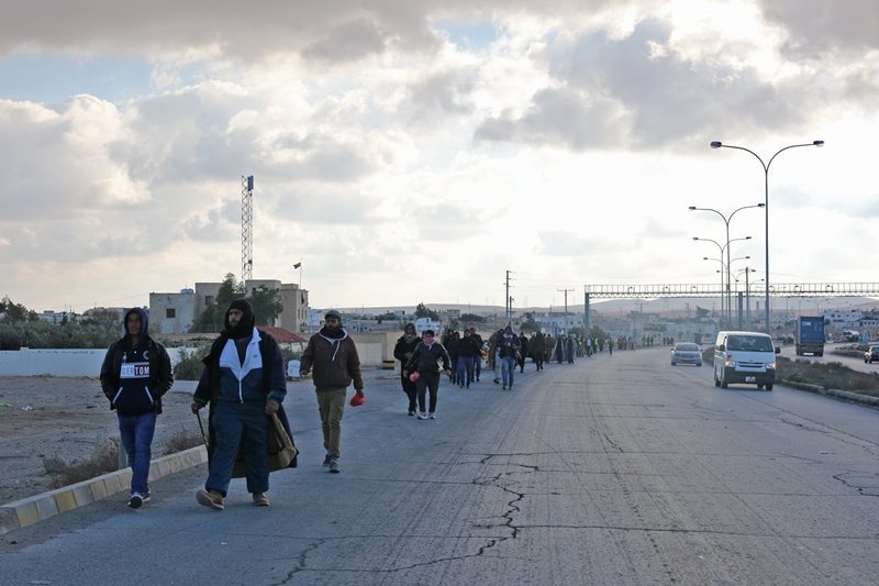 بعد 7 أيام من المسير على