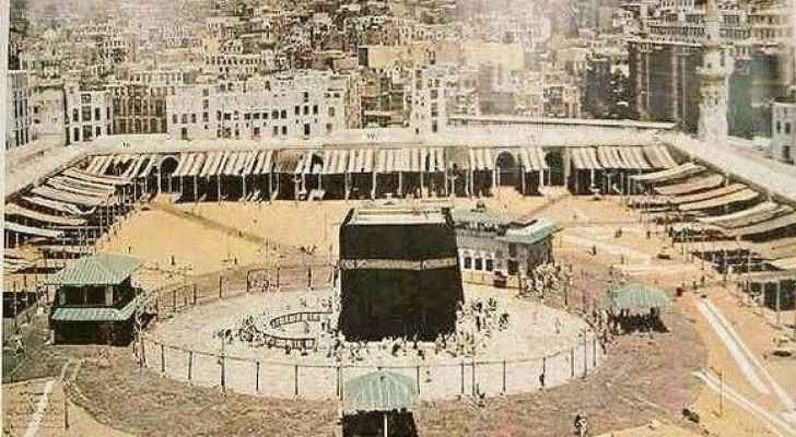 صوره عمرها 63 عاما تظهر تفاصيل