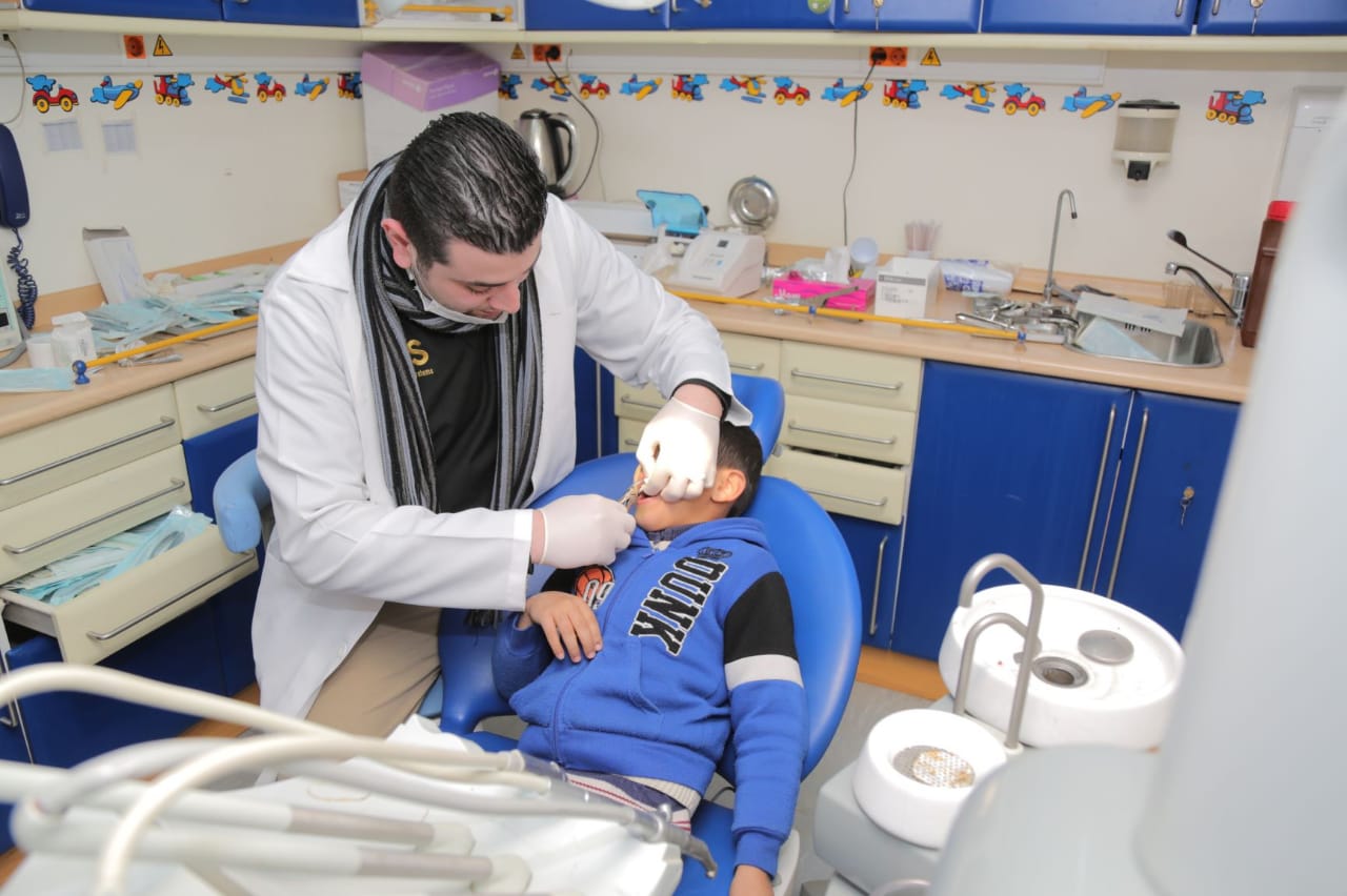 850 مستفيدا من اليوم الطبي المجاني