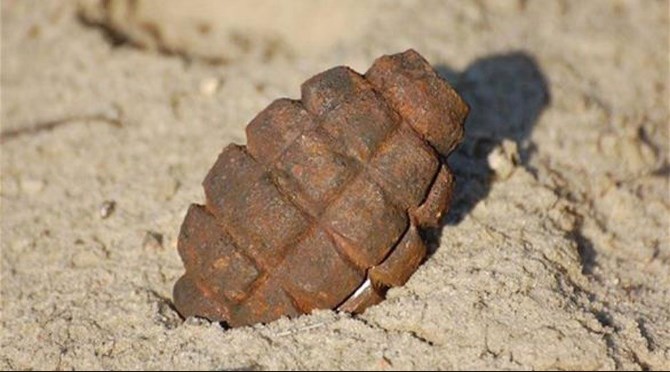 العثور على 3 قنابل «يدوية قديمة»