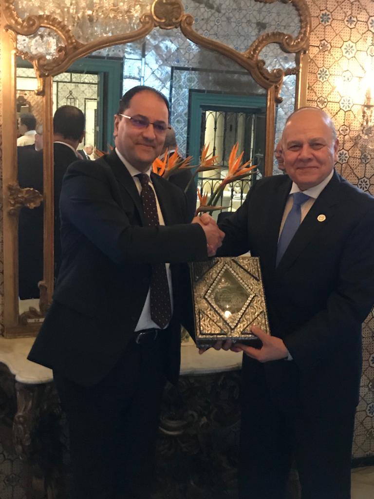 13 جامعة تونسية تعمل على الانضمام